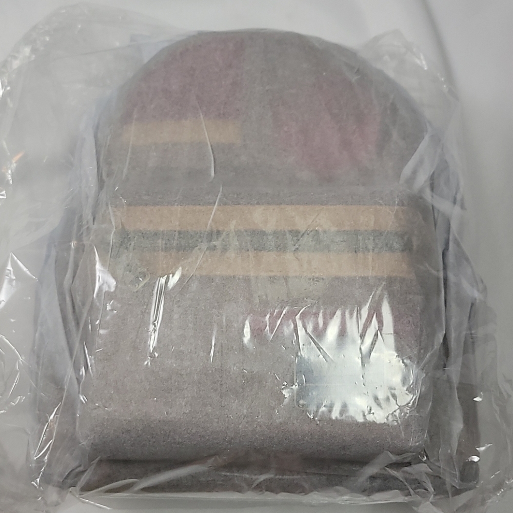 NWT Star Wars Loungefly Finn Last Jedi Backpack - Picture 3 of 7